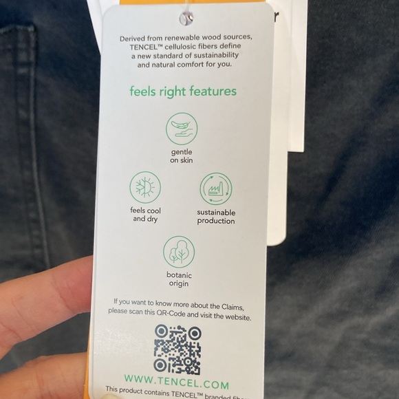 Ruby rd pant Tencel blend raw hem pull on ankle pant size 3X - Picture 6 of 17